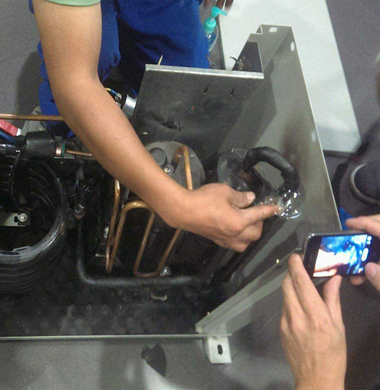 石棉维修空调制冷效果差